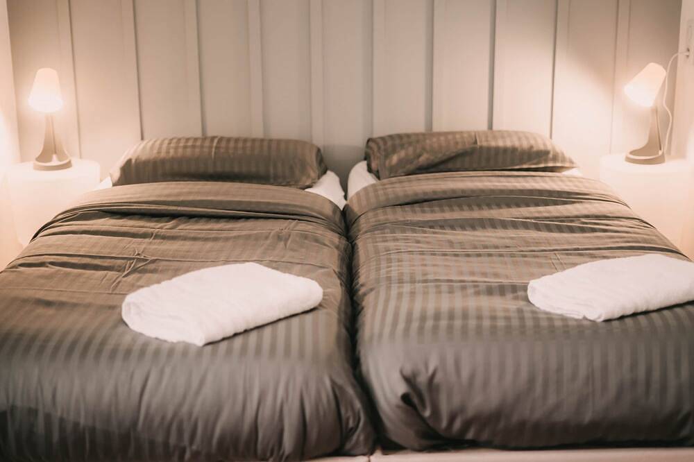 L'Atelier de l'Horloger - 6 pers - 2 parkings - near train station in Chaprais-Cras, Besançon