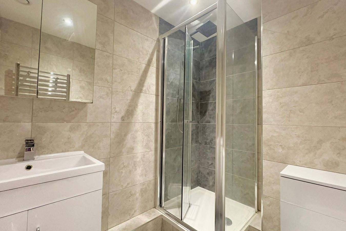 Apartamento vacacional entero, Apt - Sleeps 2 - Parking - Station Close - Pets Ok in Stockport, Gran Mánchester