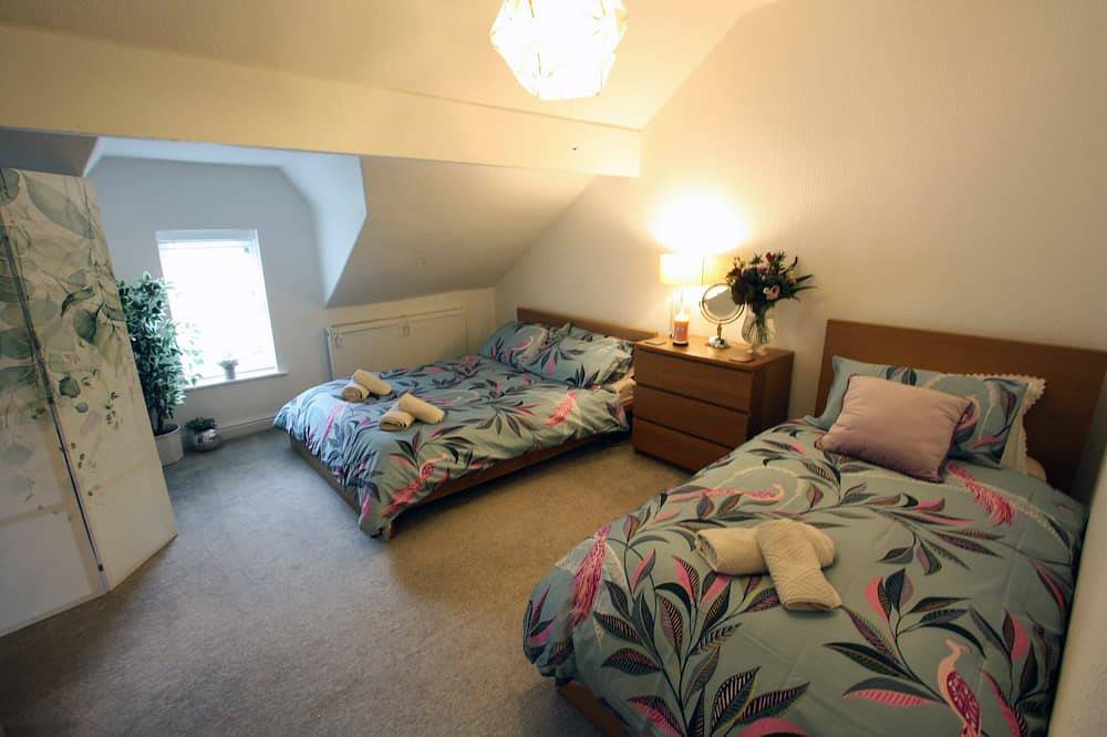 Entire apartment, Lymm village apartment in Warrington, Cheshire
