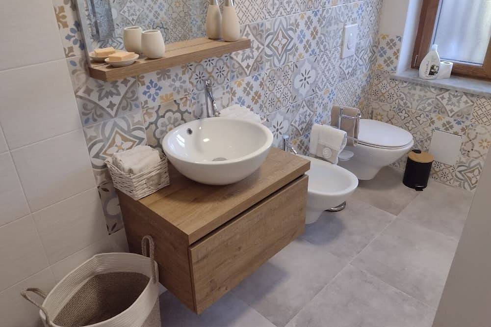 Apartamento entero, Stupendo Appartamento con Giardino, Posto Auto e Vista Sulla Baia di Soverato in Soverato, Provincia de Catanzaro