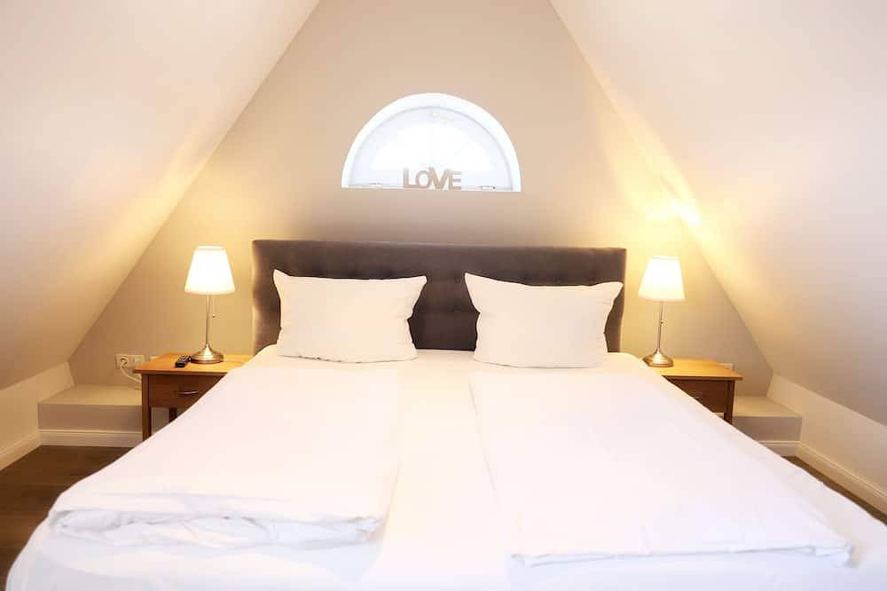 Ganze Wohnung, Großzügige 2-Zimmer-Ferienwohnung in Westerland mit Balkon und Parkplatz in Westerland, Sylt (Gemeinde)