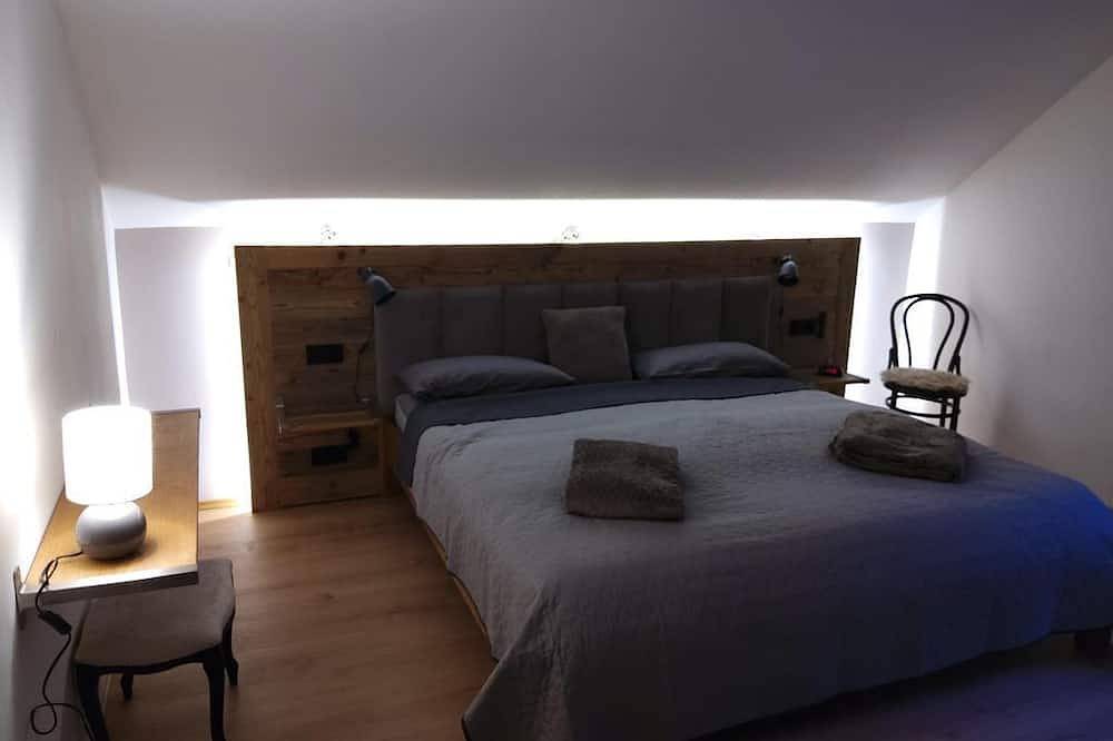 Ganze Wohnung, Ferienwohnung Rosenblüte - Haus Elfriede in Dörrenbach, Südliche Weinstraße