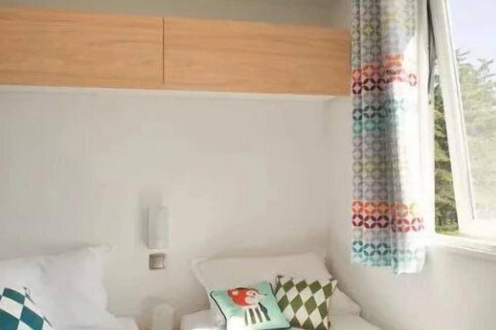 Camping 3 étoiles - Piscine - efadff in Florac-Trois-Rivières, Cevenas