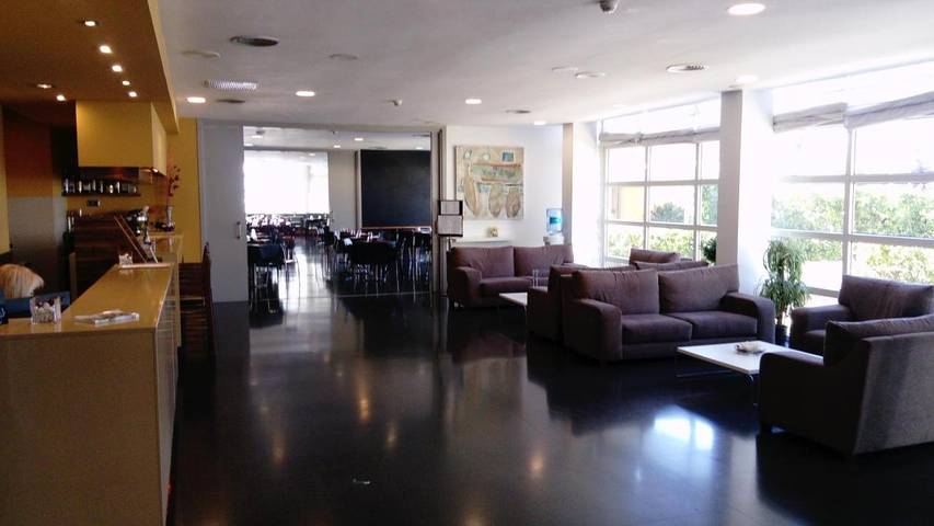 Hôtel pour 2 personnes, avec piscine et jardin, animaux acceptés à Vilafranca del Penedès - 2