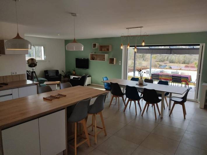 Maison de vacances pour 8 personnes, avec piscine ainsi que vue et jardin, animaux acceptés