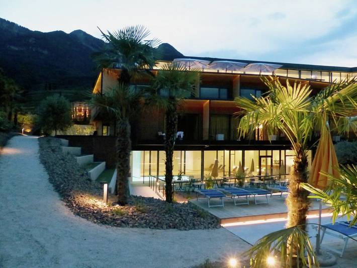 Hotel für 4 Personen, mit Terrasse und Seeblick sowie Garten in Überetsch-Unterland - 3