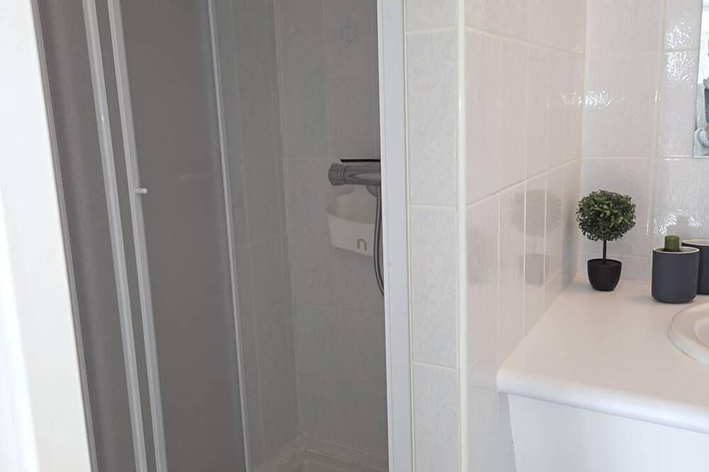 Appartement entier, Appartement idéal 2-3 pers. vue mer in Damgan, Côte des Mégalithes
