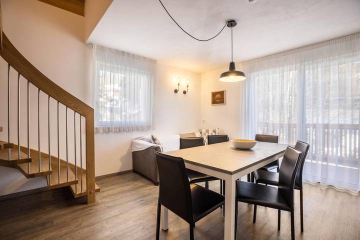 Apartamento de vacaciones para 8 personas, con jacuzzi además de sauna y jardín, Se admiten mascotas - 1