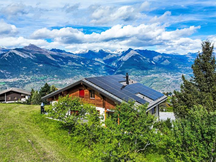 Ferienhaus für 8 Personen, mit Garten