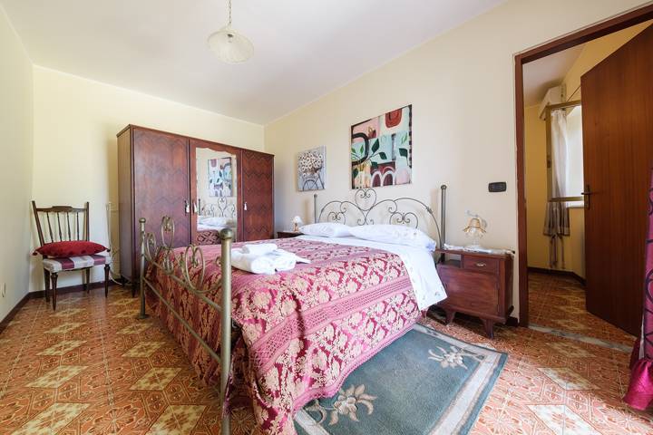 Holiday Home 'Tommaso E Martina' with Mountain View, Wi-Fi and Air Conditioning in Savoca, Messina Provinsen
