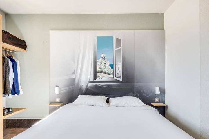 Hôtel pour 2 personnes, avec terrasse, animaux acceptés à Brignoles - 3