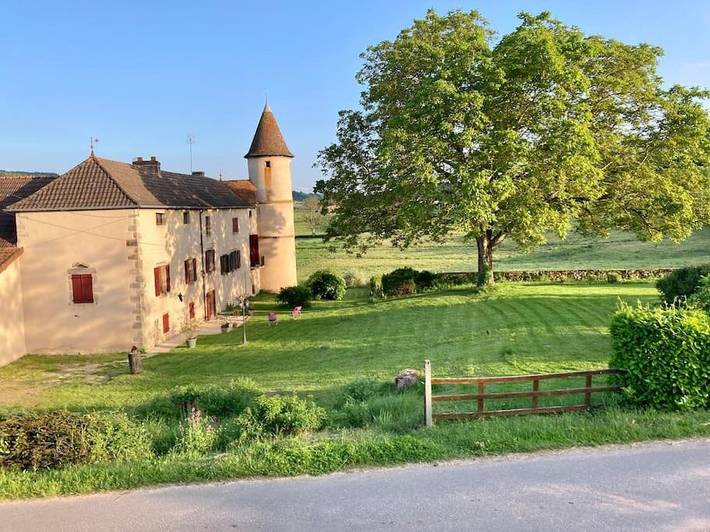 Gîte pour 4 personnes, avec jardin et terrasse à Sivignon