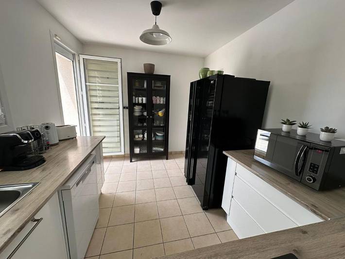 Location de vacances pour 8 personnes, avec jardin à Garges-lès-Gonesse
