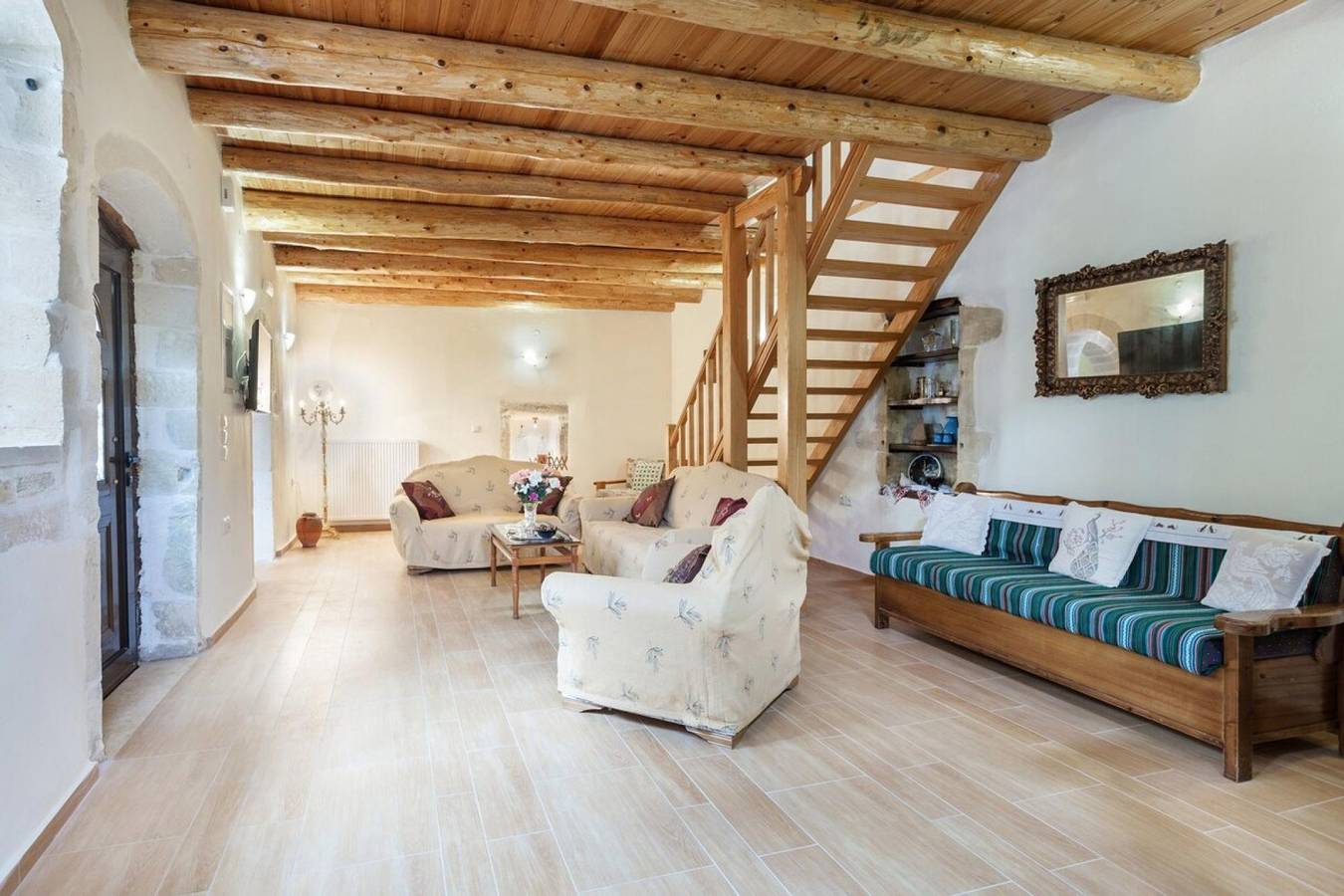 Ferienhaus für 5 Personen mit Terrasse in Tzitzifes, Chania und Umgebung
