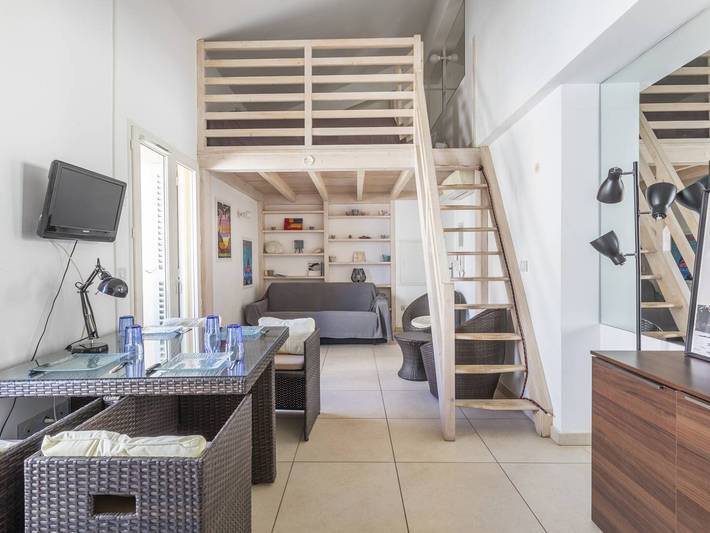 Studio für 4 Personen, mit Balkon - 1