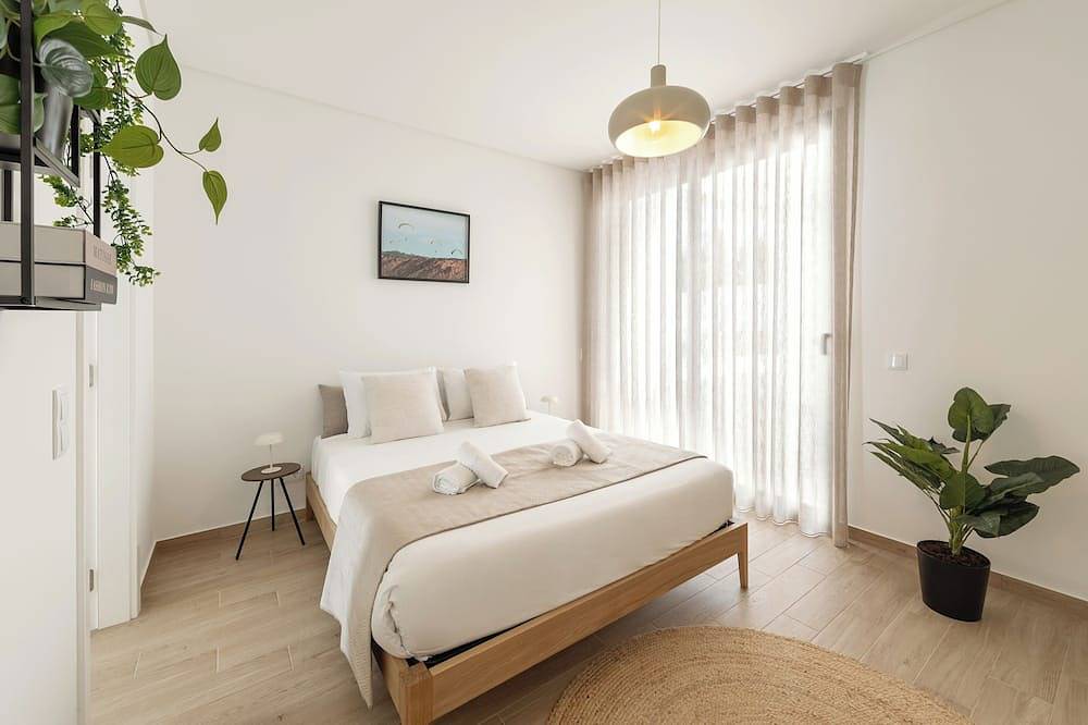La Pausa - Peaceful Oasis with Private Pool in São Martinho do Porto, Leiria District