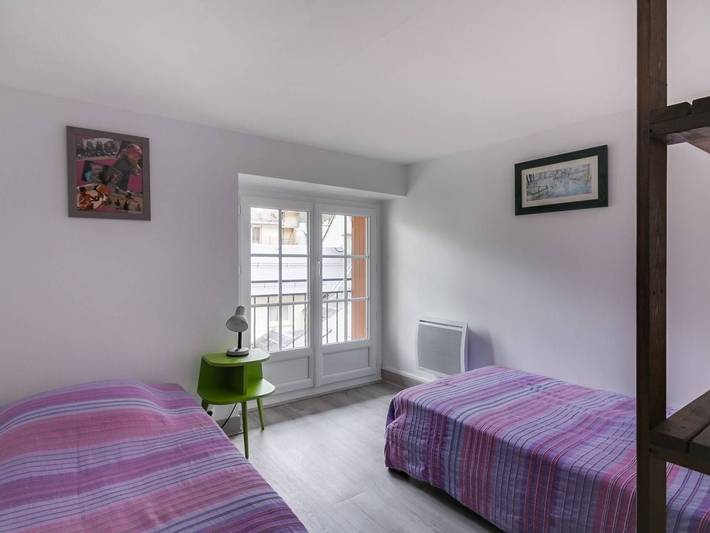 Appartement entier, Duplex T3 pour 6 personnes avec balcon - Centre de Cauterets, à 300m des pistes in Cauterets, Parc national des Pyrénées