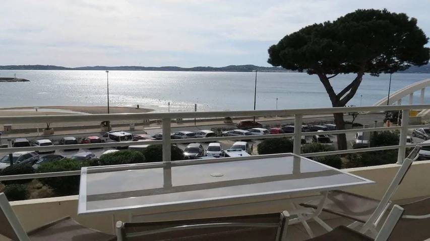 Location de vacances pour 4 personnes, avec Terrasse dans Casino De Sainte Maxime - 2