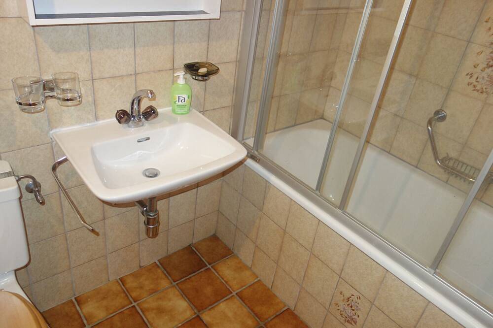 Appartamento intero, Orée du Bois Ob D0 - Calm apartment 6 pers in Salins (Sion), Sion