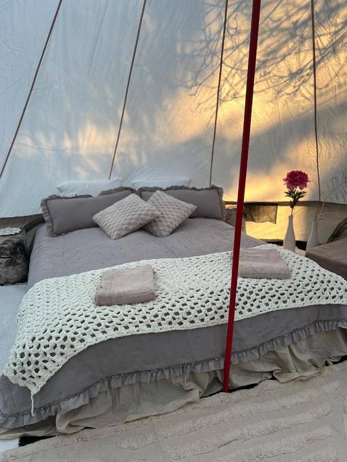 Camping voor 4 personen, with terras and sauna as well as whirlpool and tuin in Finland