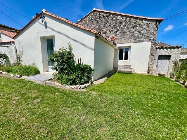 Location de vacances pour 4 personnes, avec Terrasse et Jardin à Saint-Saturnin (Charente)