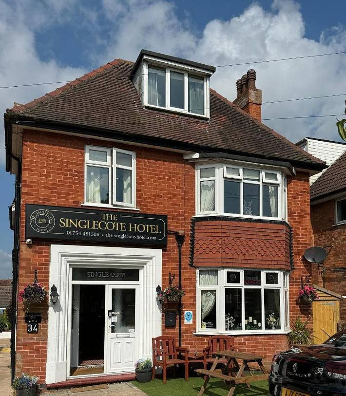 Bed and breakfast for 2 people, with Terrace and Garden in Skegness
