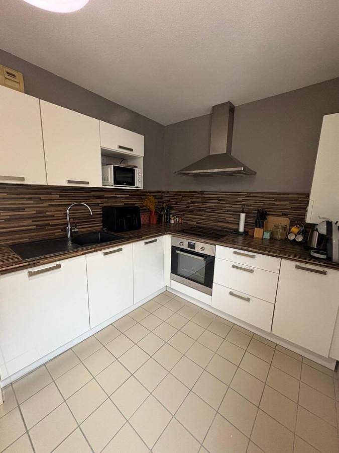 Appartement entier, One-Bedroom Apartment in Francheville, Lyon et ses environs