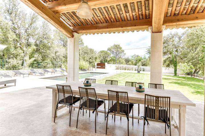 Location de vacances pour 8 personnes, avec jardin, adapté aux familles à Lourmarin - 4