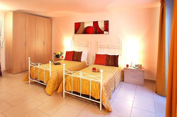 Ganze Wohnung, Apartments mit Pool in brandneuer Residenz - 84316 für 6/8 Personen (3 Schlafzimmer) in Tremezzo, Gemeinde Tremezzina