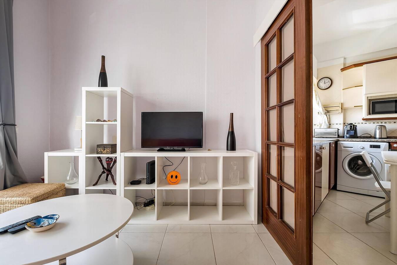 Ganze Wohnung, Ferienwohnung für 3 Personen mit Balkon in Paço de Arcos, Costa de Lisboa