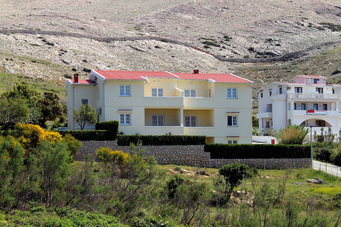 Ganze Wohnung, 1-Zimmer-Ferienwohnung mit Terrasse und Meerblick Pag A-6291-d in Pag Stadt, Pag