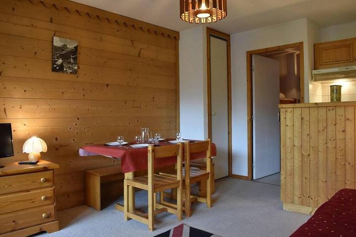 Hütte für 4 Personen, mit Balkon in Méribel