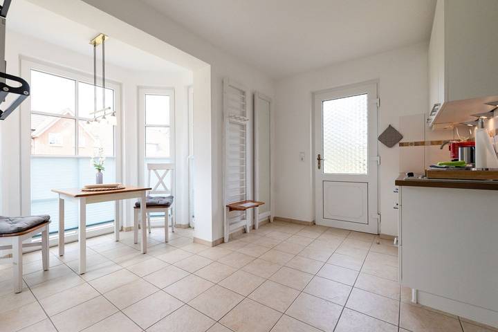 Ganze Wohnung, Haus Waltraud Ferienwohnung Hualewjonken mit Terrasse und Wlan in Norddorf, Amrum