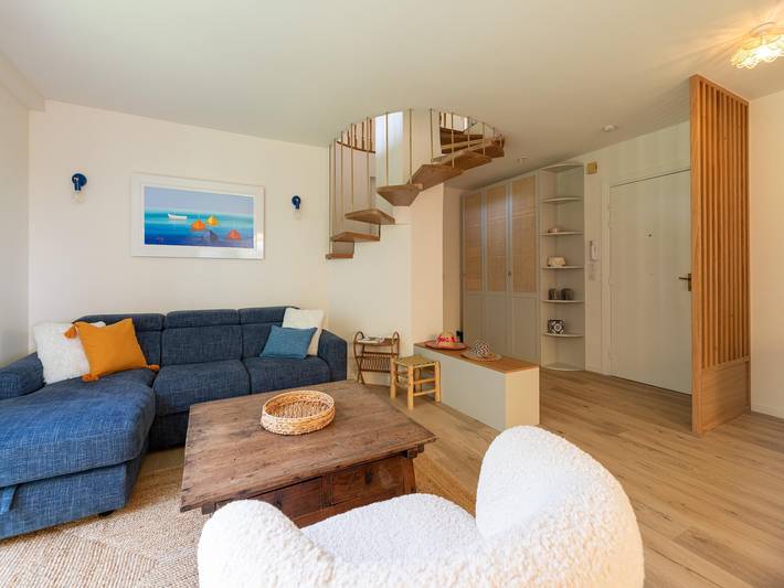 Gîte pour 6 personnes, avec piscine et terrasse, adapté aux familles dans Parc de Vaugrenier - 2