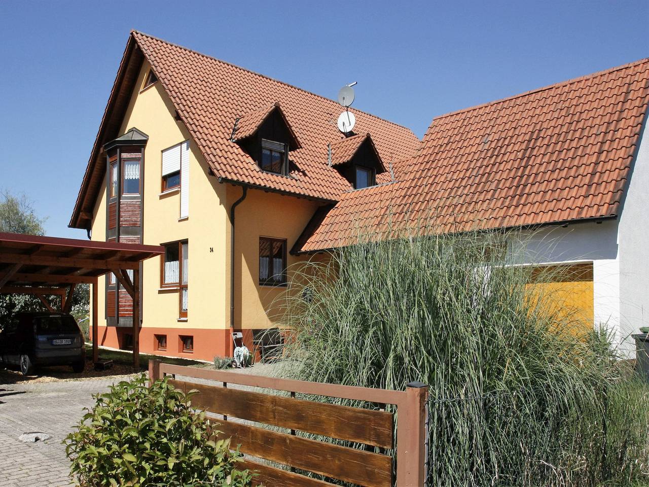 Ganze Wohnung, Apartment 'Lilly' mit gemeinsamer Terrasse, gemeinsamem Garten und Wlan in Schwanau, Mittlerer Schwarzwald