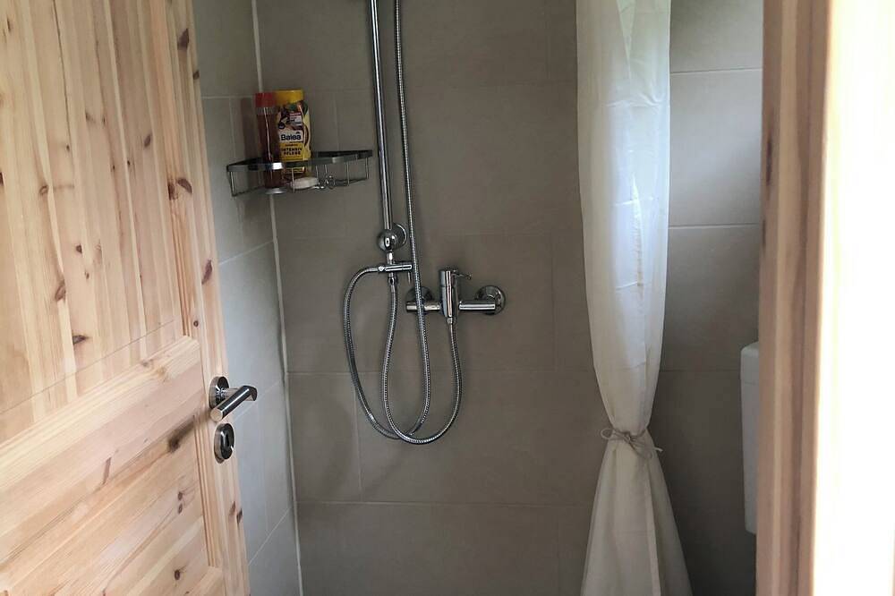 Ganze Wohnung, Ruhige und rustikale Eg-Wohnung in Liepen, Neetzow-Liepen