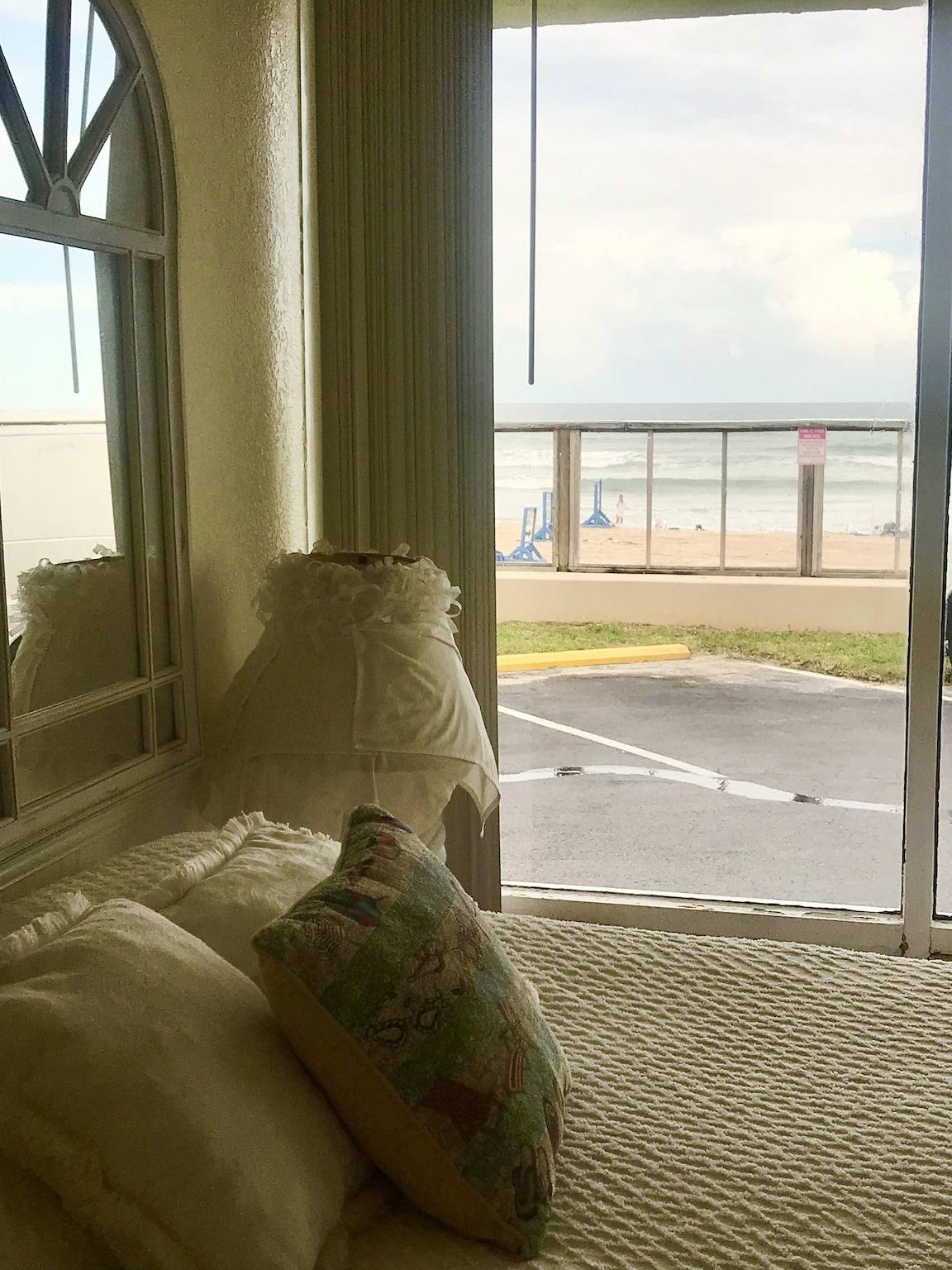 Ganze Wohnung, Ocean Waves - Ocean Front at Symphony Beach Club in Ormond Beach, Florida