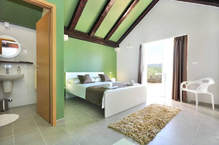 House Sweet Dreams in Brac
