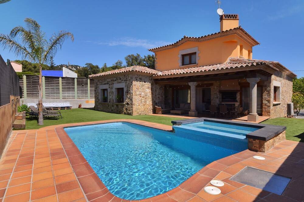 Magica Costabravasi - Pool, A/C, garden, Bq in Santa Cristina d'Aro, Costa Brava