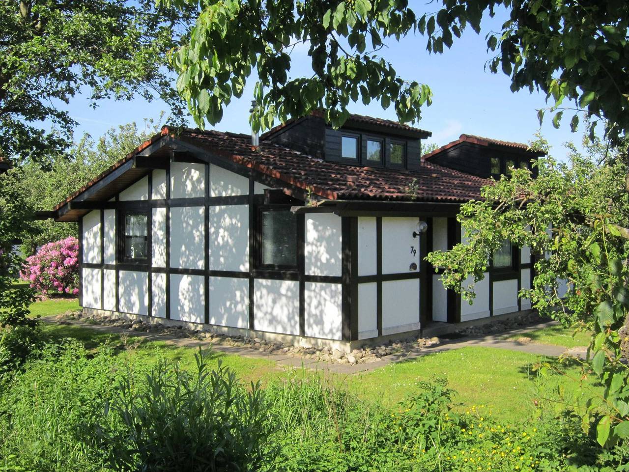 Ganze Ferienwohnung, Ferienhaus Scout 42 im Feriendorf Altes Land in Hollern-Twielenfleth, Altes Land Stade
