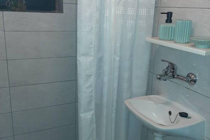 Ganze Wohnung, Apartment Amigo - Two Bedroom Apartment with Terrace and swimming pool in Koprivnica-Krizevci