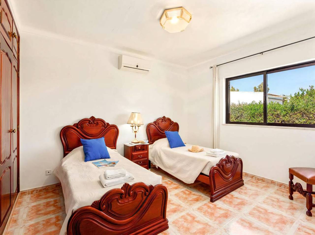 Villa für 9 Personen mit Garten in Armação de Pêra (costa), Faro Distrikt