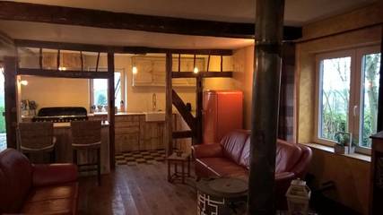 Gîte pour 9 personnes, avec vue et jardin dans Honnay