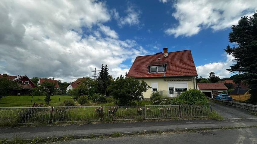 Ferienwohnung für 6 Personen, mit Garten und Terrasse sowie Ausblick in Bovenden