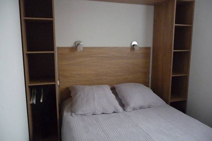 Gîte pour 4 personnes, avec balcon dans Port de Saint-Jacques - 2