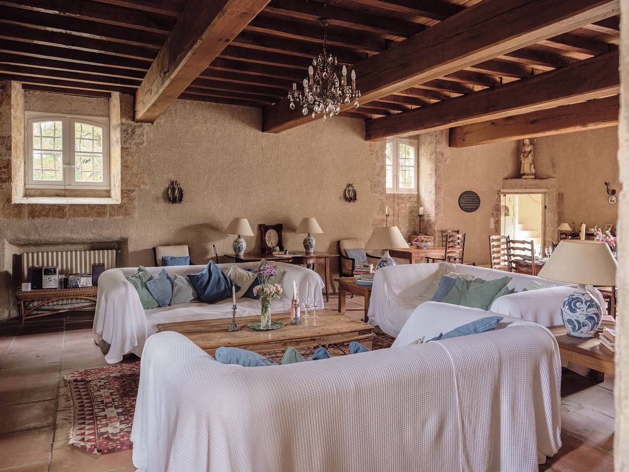 Château pour 12 personnes avec jardin in Jegun, Gers