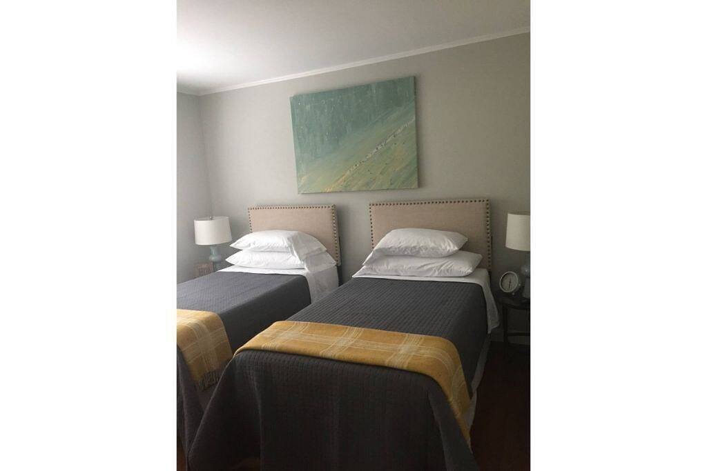 Ganze Wohnung, Renovated, Lakefront, Pinehurst #5, Ground Level, 2Br, 2Ba, Pool, Wifi, Cable in Pinehurst, Moore County