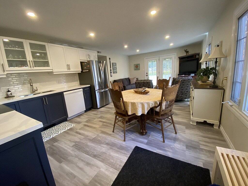 4 Season Cottage am Lake Vernon - Perfekt für Familien! in Muskoka