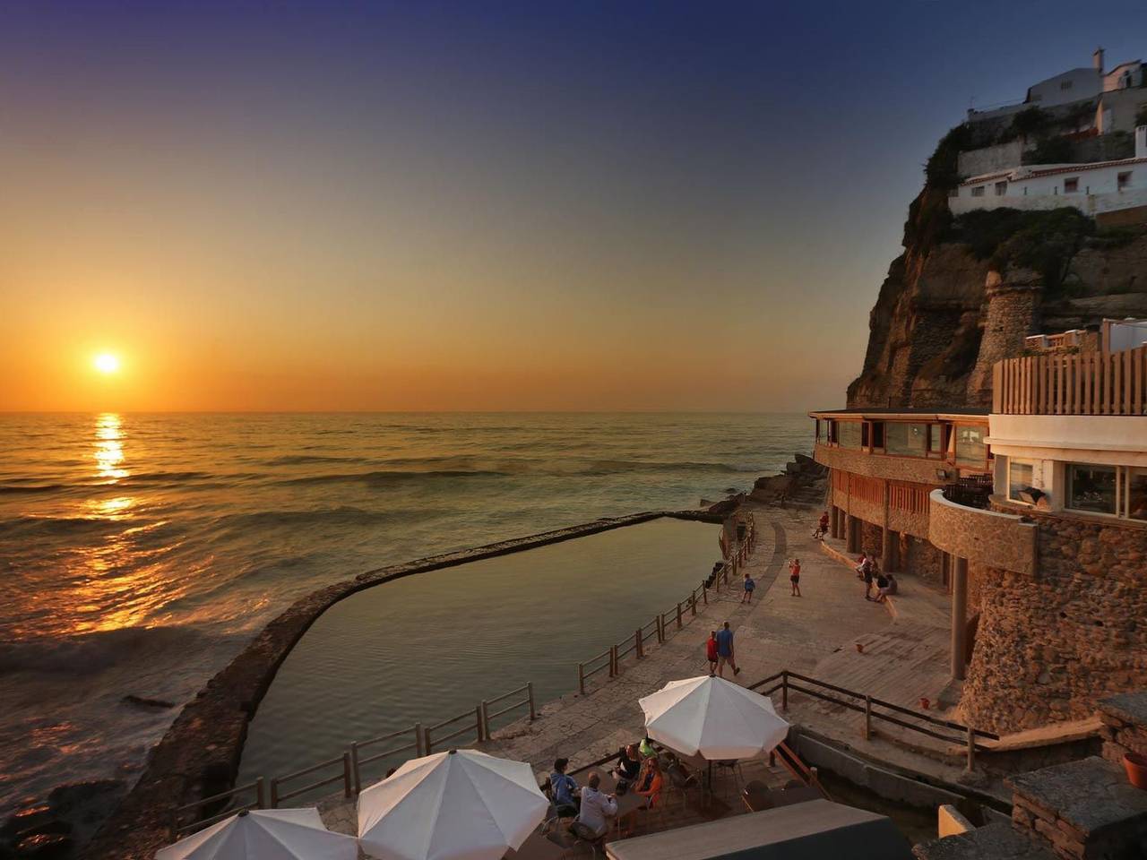 Apartamento entero, Schöne Wohnung in Azenhas Mar mit privatem Balkon in Azenhas do Mar, Costa de Lisboa