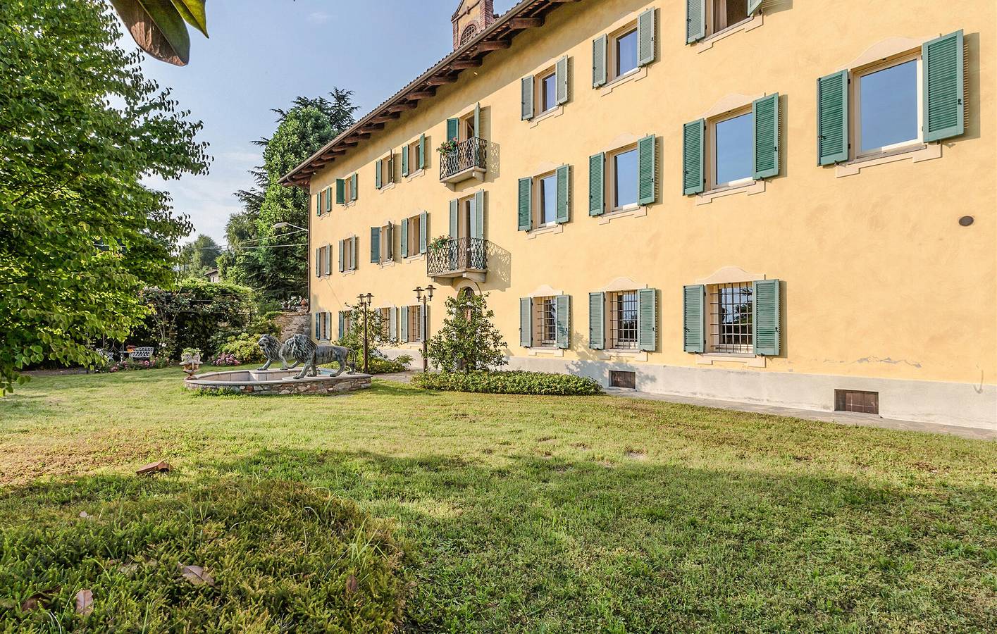 Accogliente appartamento con terrazza, parcheggio e internet - 1.5km dal centro di Bollengo in Bollengo, Canavese